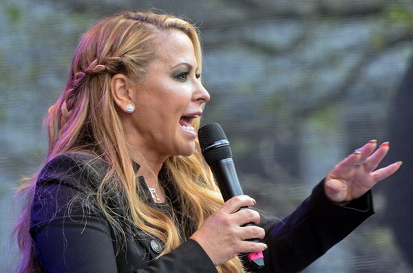 Anastacia   074.jpg